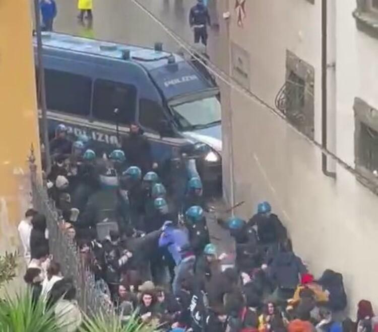 Scontri di Pisa, il sindaco di Massa: «Ora dialogo nelle scuole»
