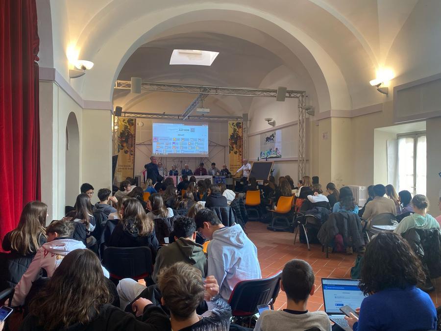“Chi vuol esser sano”: a Livorno i liceali del Cecioni a lezione di corretti stili di vita