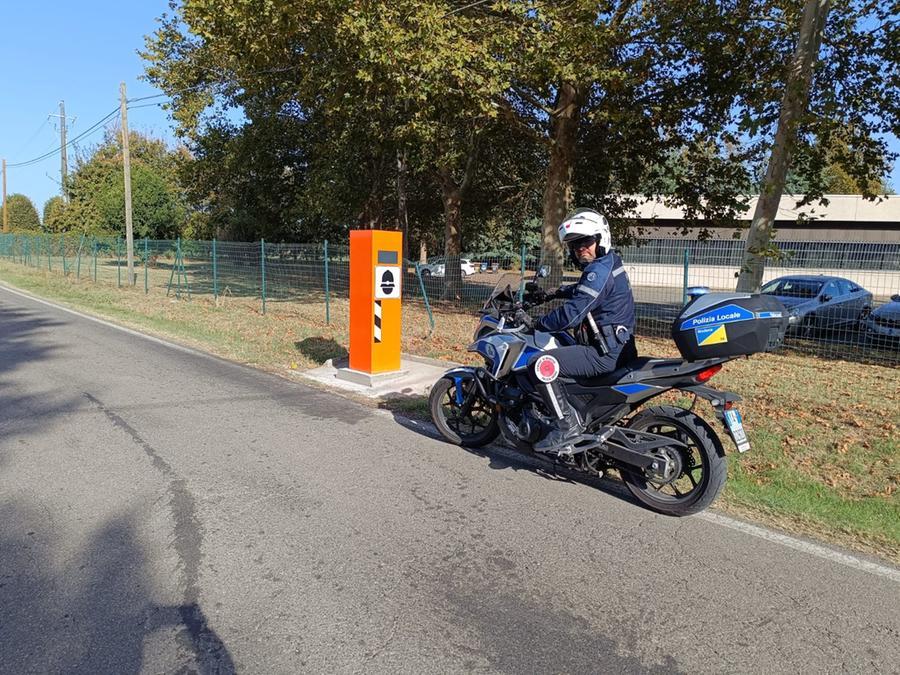 Speed box e velocar a Modena: 27 veicoli al giorno non si fermano al rosso
