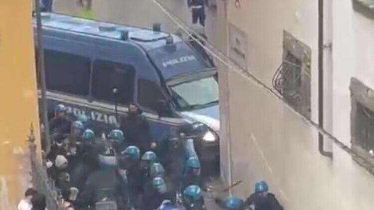 Pisa, identificazione di agenti e ragazzi dopo gli scontri al corteo: due settimane per concludere