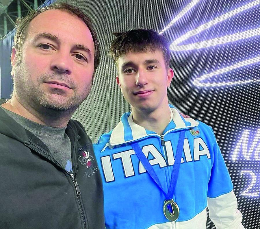 Per Matteo Iacomoni doppio oro europeo nel fioretto Under 20