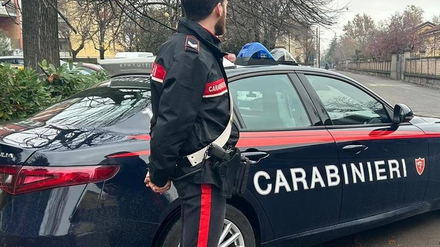 Guastalla: picchia la mamma per avere i soldi per la droga, allontanato da casa