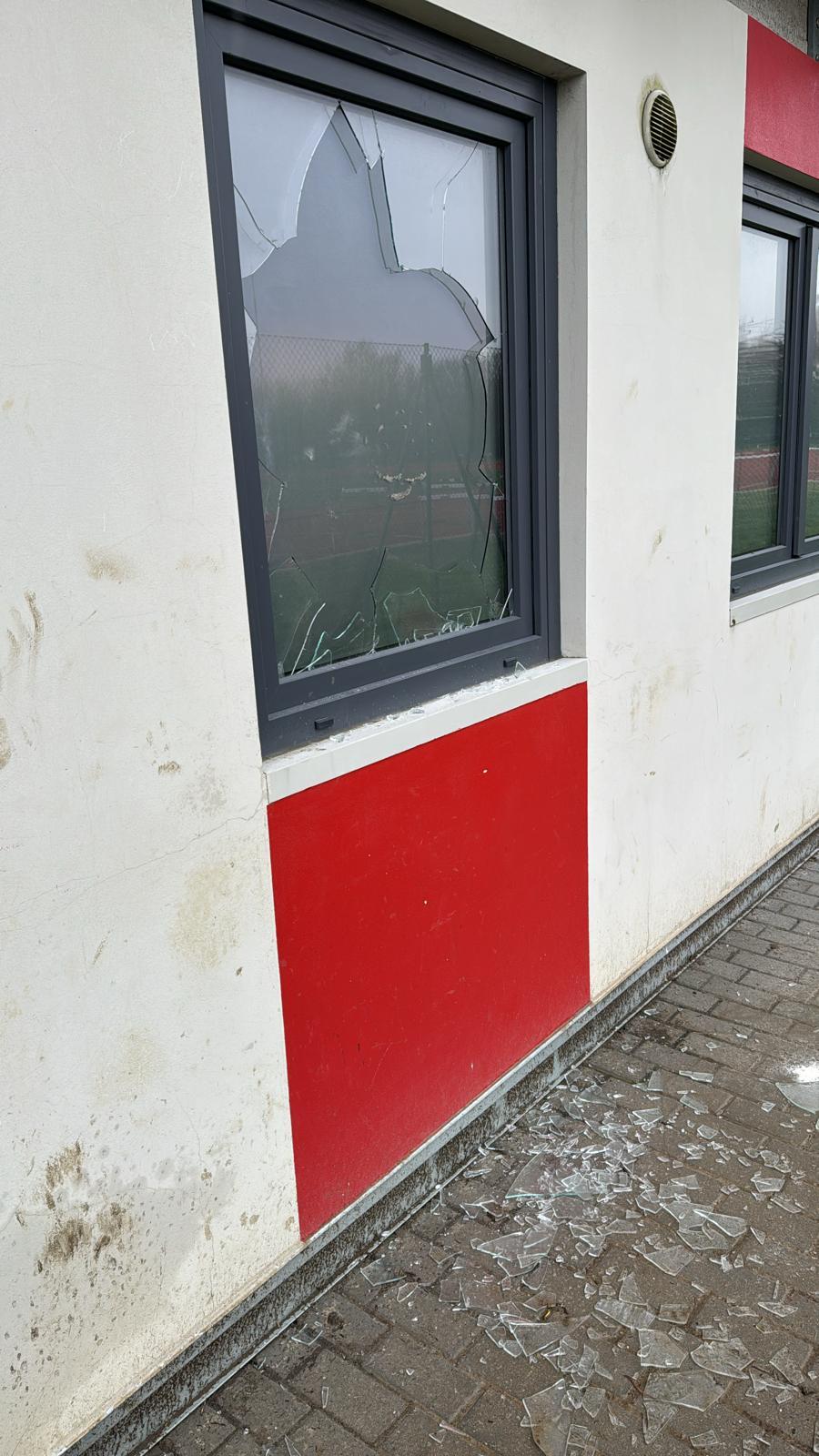 Carpi, ancora vandali in azione: danneggiato il campo Pietri