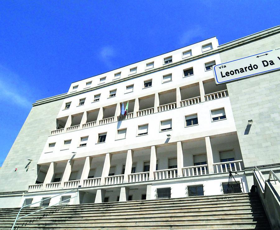 
	Il palazzo di giustizia di Nuoro

