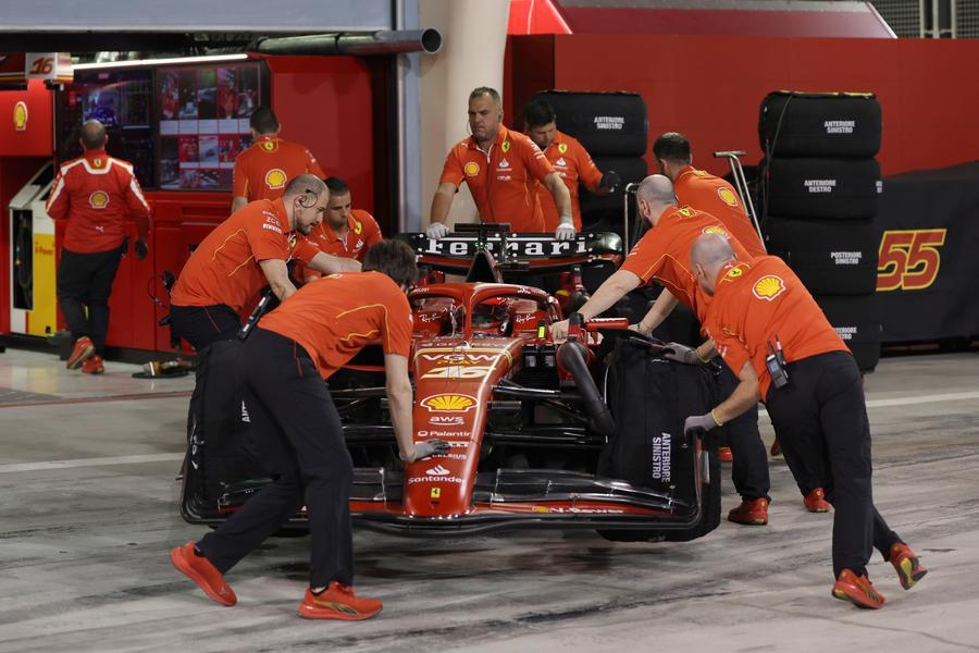 Prima gara dell’anno, solito dominio Red Bull: Sainz terzo