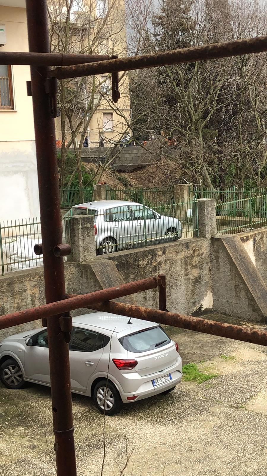 Sassari, ancora cedimenti dopo le piogge in viale Trieste