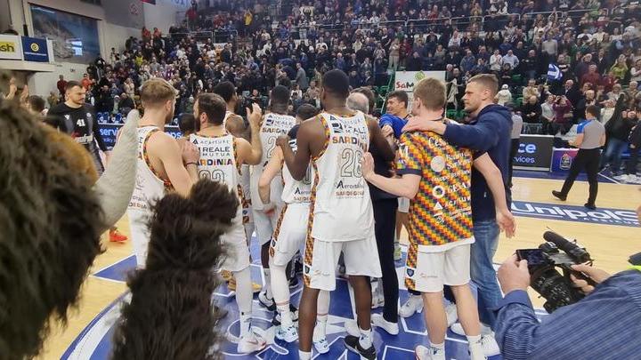 La Dinamo compie l’impresa: battuta la Virtus Bologna