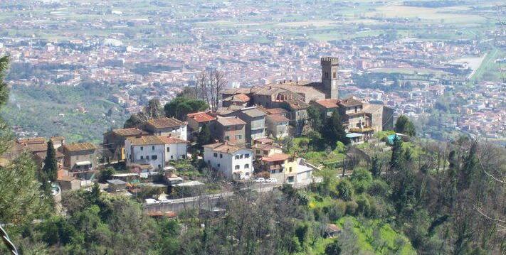 Massa e Cozzile, sconti sulle tasse e affitto pagato per rilanciare i due borghi storici: come funziona