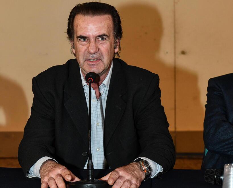 Grave ex presidente della Lucchese dopo la caduta da una pianta