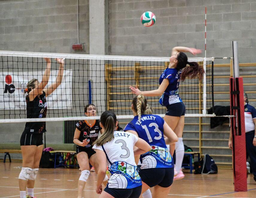 Trasferta vincente per il Vp Volley, anche l'Upc non sbaglia e cresce<br>

