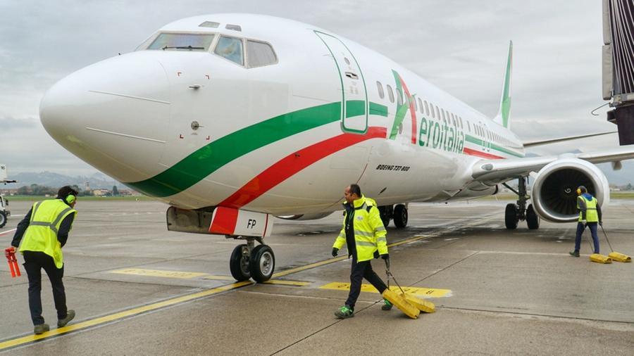 Aeroitalia cancella il volo Alghero-Roma delle 11 a partire dall’8 aprile