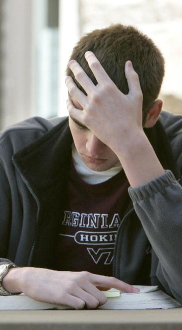 La depressione giovanile, senso di buio e quel malessere spesso sottovalutato