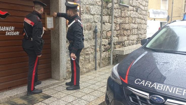 Buddusò, spari nel bar con la scacciacani: denucia e daspo urbano per un 74enne