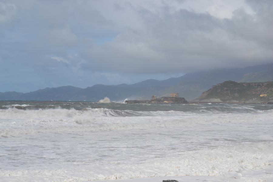 
	La forte mareggiata ieri a Turas

