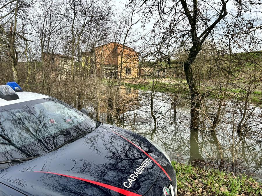 Piena del Po, a Luzzara sgomberata un’abitazione e chiuse due strade