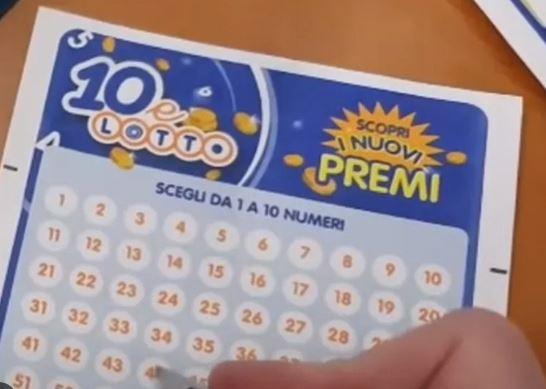 Giocata fortunata a Comacchio, vinti 100mila euro