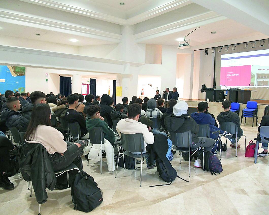 Open Fibra, reti come autostrade e l’isola entra nell’era della banda ultraveloce