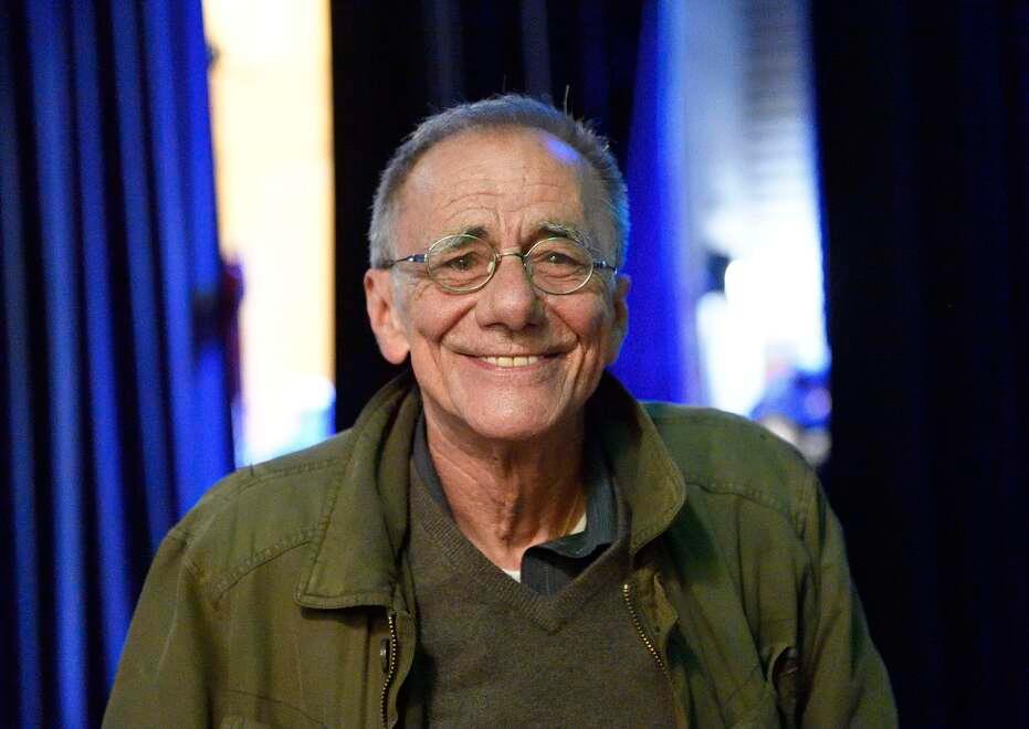Roberto Vecchioni cantautore