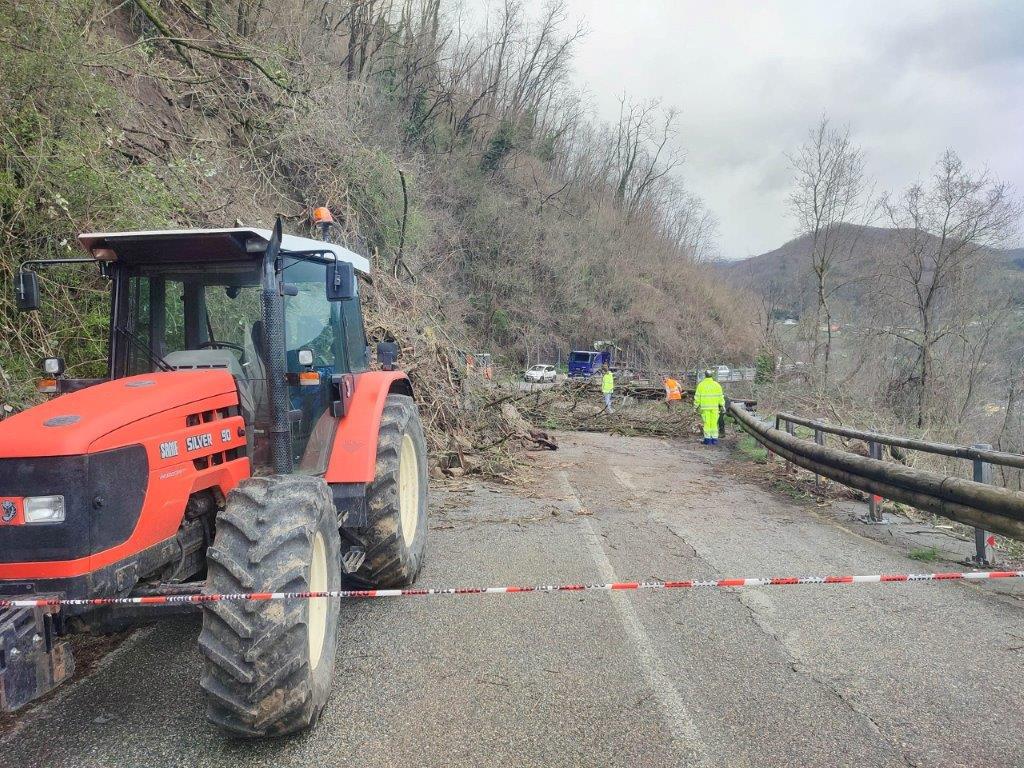 La frana sulla Statale 12 del Brennero e dell’Abetone