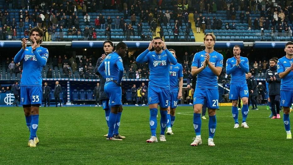 La squadra durante il match contro il Cagliari (foto Empoli Fc)
