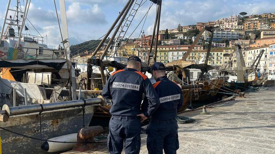 Porto Santo Stefano, scontro nella notte fra barca e peschereccio: cosa è successo