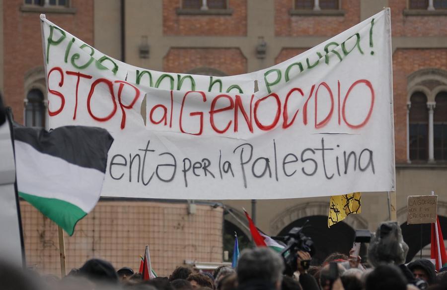Dillo al direttore, perché non si spendono parole contro Hamas?