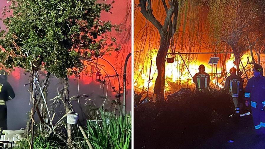 L'intervento dei vigili del fuoco a Fornacette