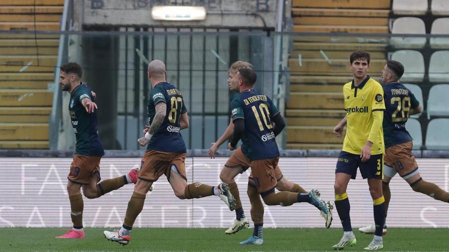 Modena, altra sconfitta al Braglia: la Feralpisalò vince 3-2