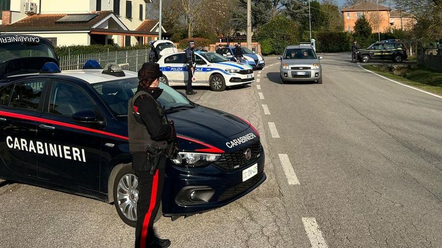 Ferrara, controlli interforze nelle frazioni e in periferia