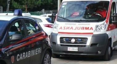 Aggrediti durante un ricovero coatto, carabinieri e volontari dell’ambulanza finiscono al pronto soccorso