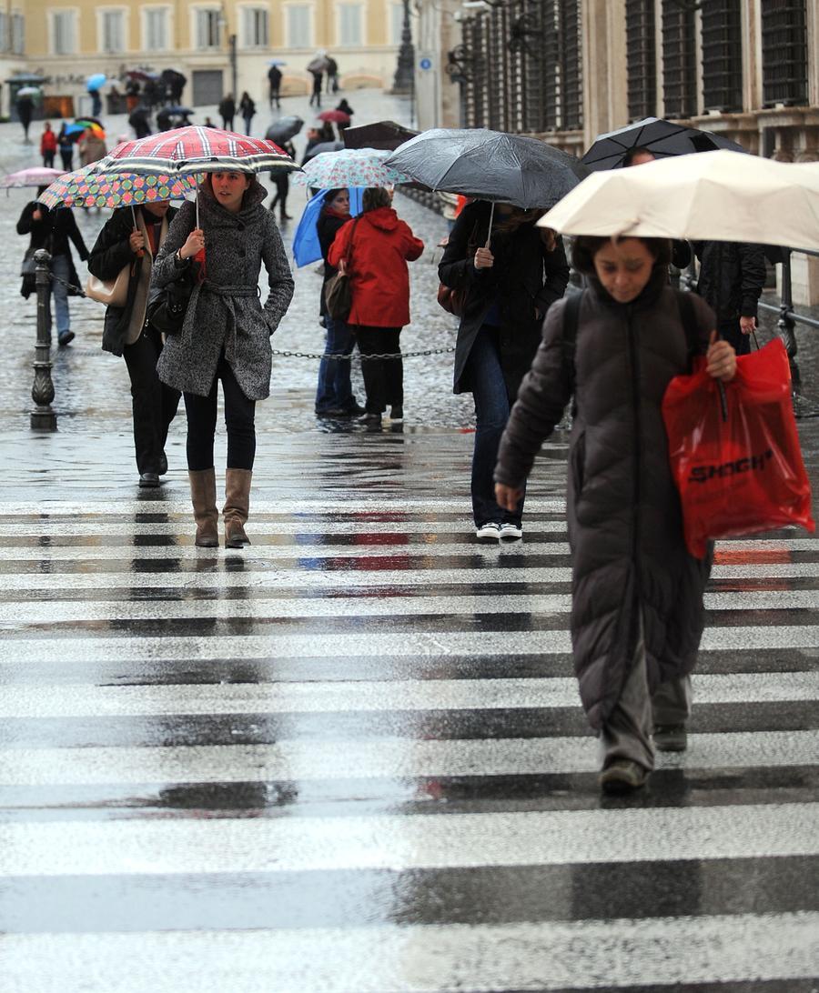 Temporali e temperature in calo nel nord ovest dell’isola