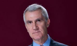 L’economista Luigi Guiso sul caro vita: «L’inflazione è in calo, la situazione migliorerà»