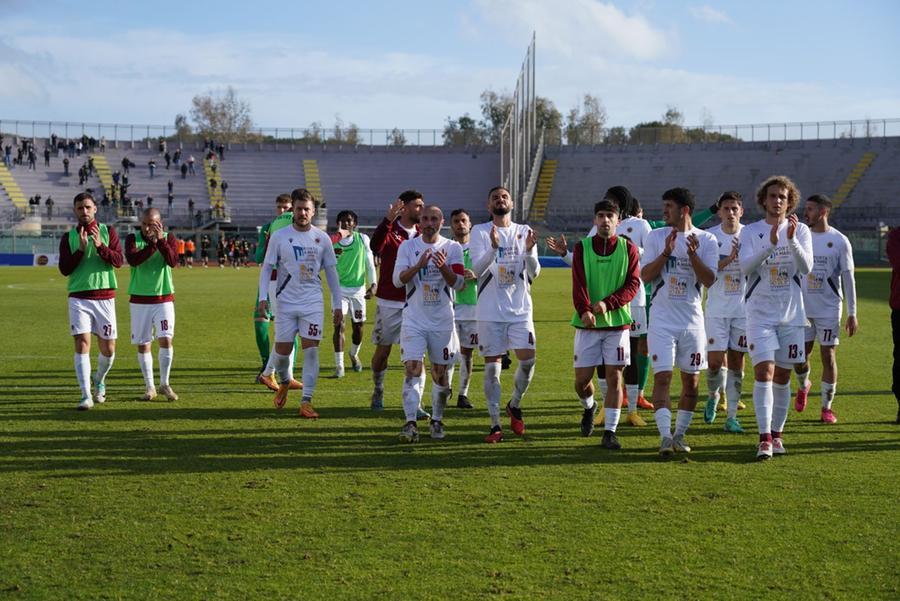 
	Gli amaranto a fine match (foto Silvi)

