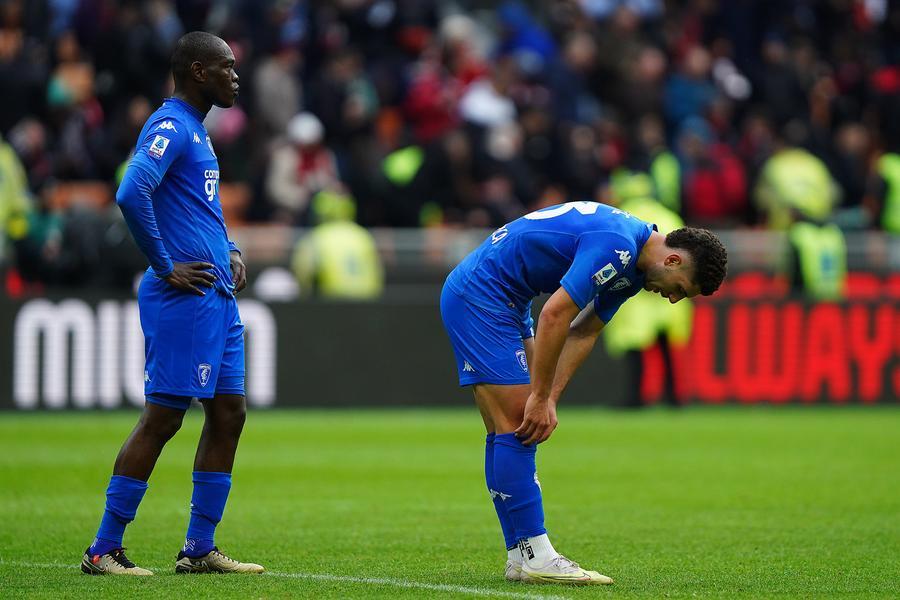 
	Emmanuel Gyasi e Liberato Cacace al termine di Milan-Empoli

