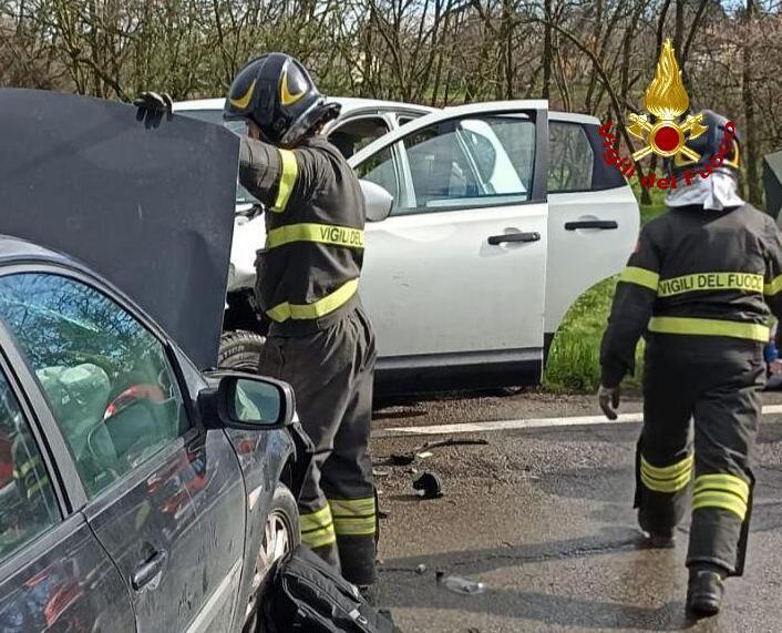 Frontale a Cavriago, una persona finisce all’ospedale