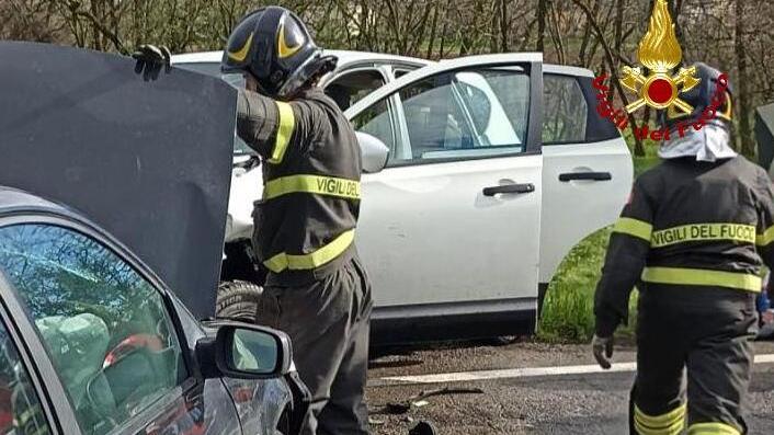 Frontale a Cavriago, una persona finisce all’ospedale