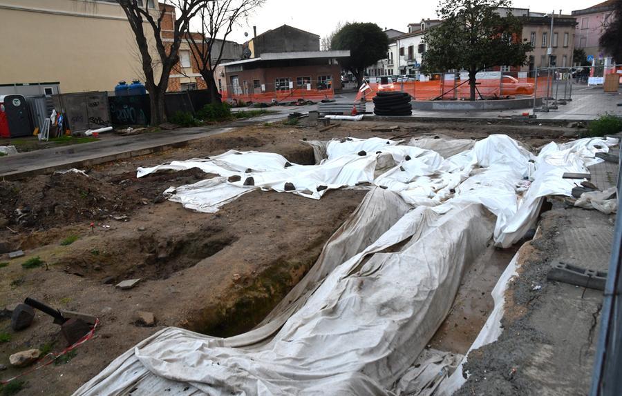 
	Il cantiere di piazza Manno a Oristano

