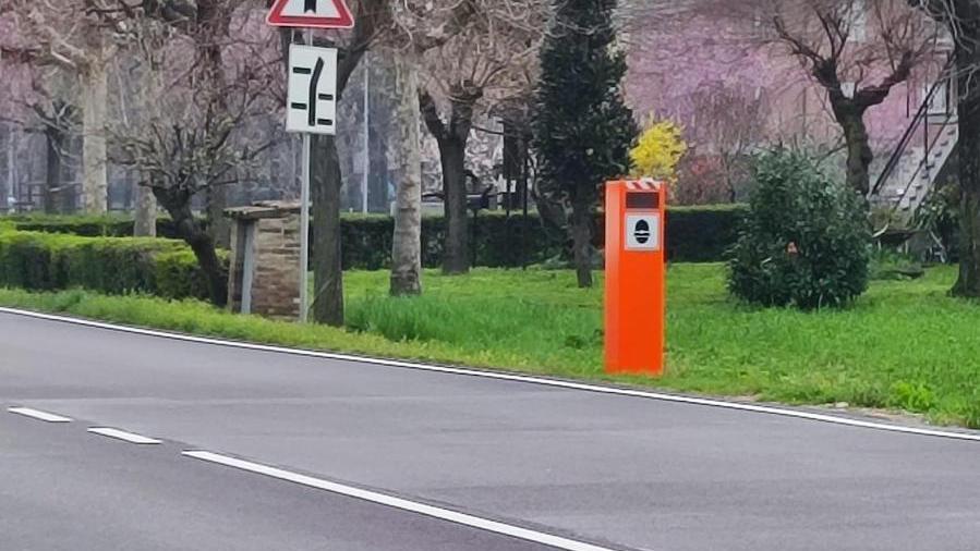 Formigine, un nuovo autovelox in via Ferrari: «Più sicurezza per auto e pedoni»