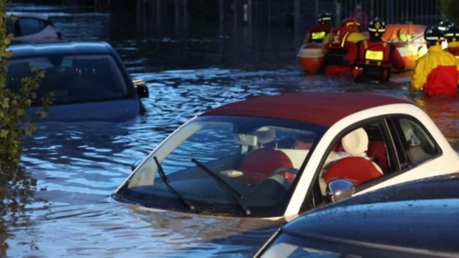 Alluvione in Toscana, via ai bonifici della Regione ai cittadini colpiti: ecco come verificare se arrivano i soldi
