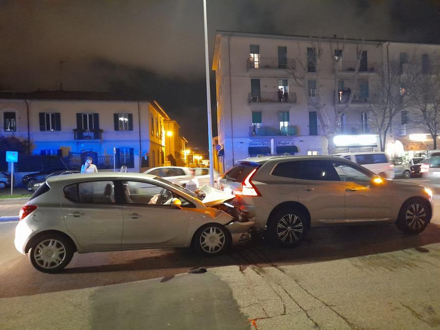 
	L'incidente in viale Alfieri

