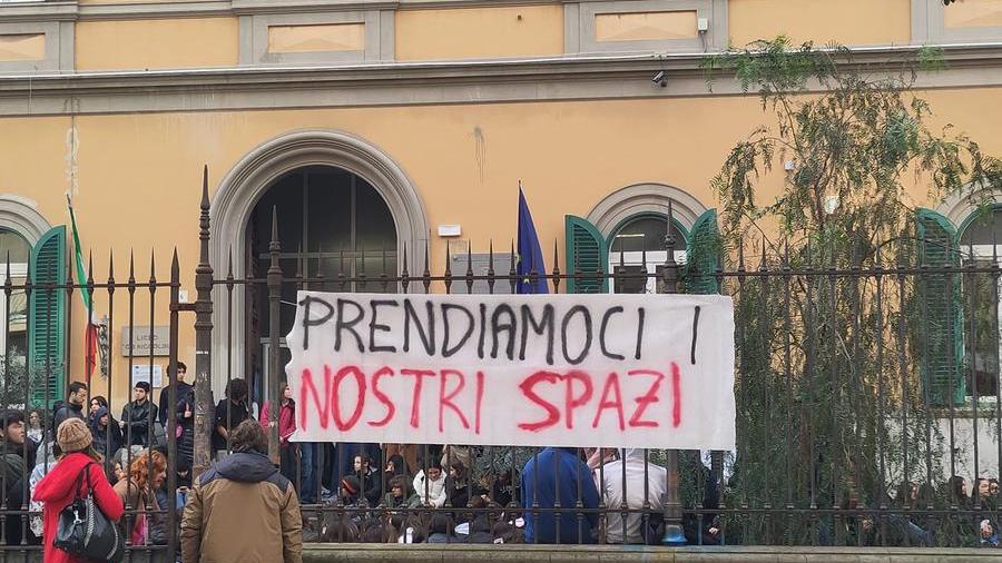 Livorno: autogestioni a Cecioni, Iti e assemblea permanente al Niccolini Palli «Vogliamo spazi adeguati»