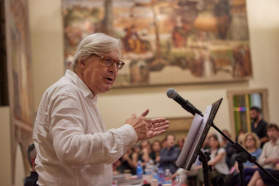 Sgarbi, chiesto rinvio a giudizio per reati fiscali