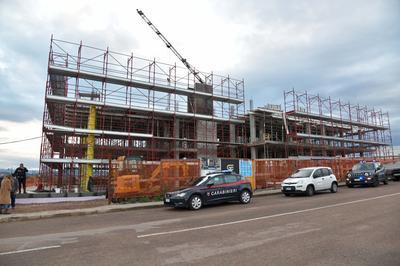 Olbia, operaio morto nel cantiere edile: fissata l’autopsia