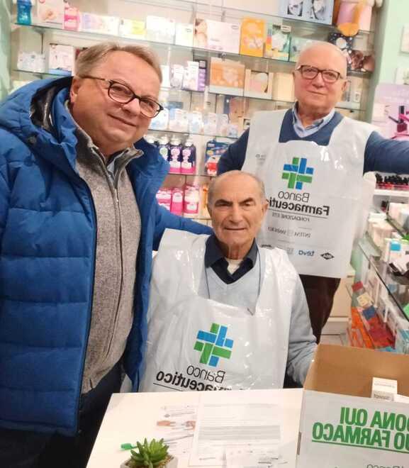 Mille farmaci donati a chi soffre. Il cuore di Cento vince ancora