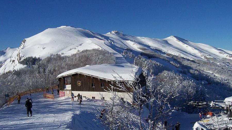 Neve, in Toscana c’è un problema: gli impianti chiusi e l’allarme di Legambiente