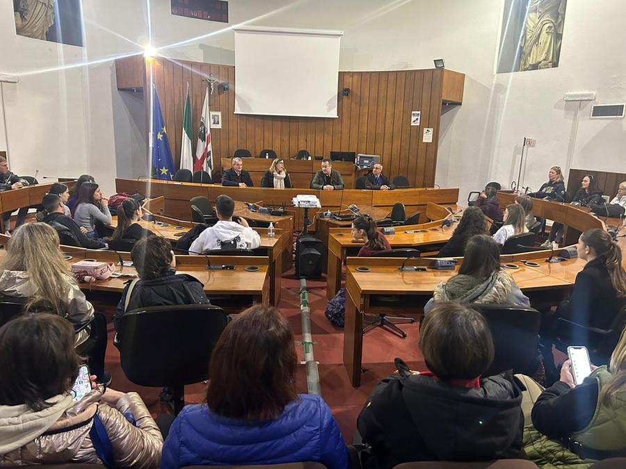 
	Gli studenti Erasmus ricevuti in Comune

