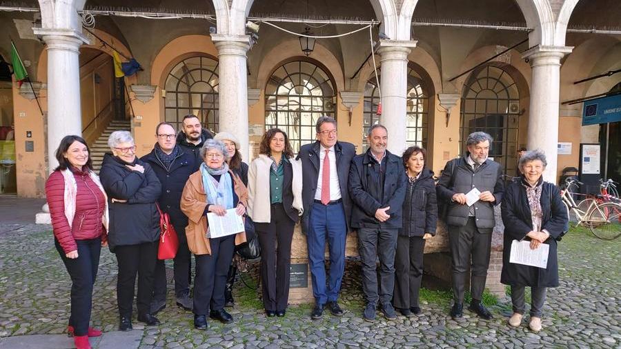 Modena, un’aggressione al giorno ai professionisti della sanità