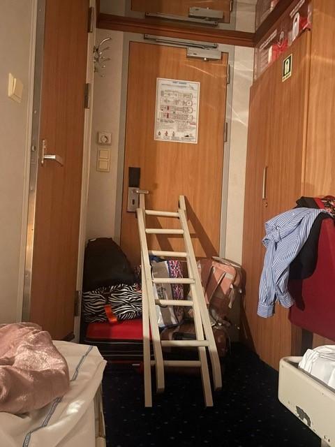 La denuncia di una studentessa sassarese: «Basta molestie a bordo delle navi, vogliamo rispetto e protezione».