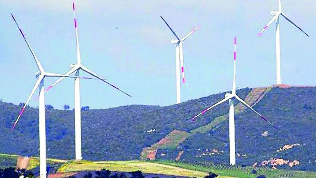 Eolico, l’assessorato regionale non riesce a far fronte a tutte le domande