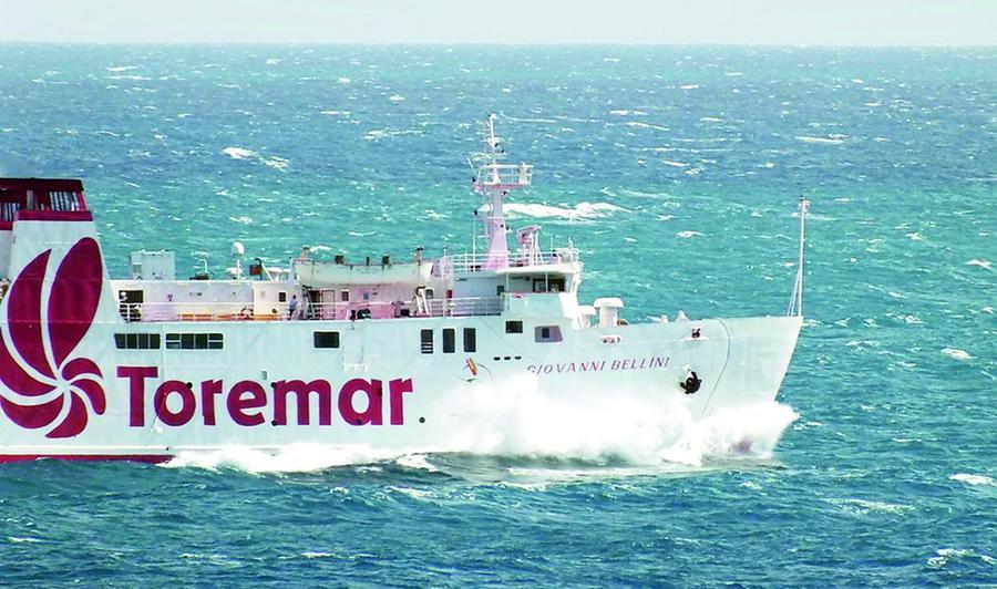 Toremar, l’ansia dei marittimi e la paura di perdere il lavoro: ecco cosa sta succedendo